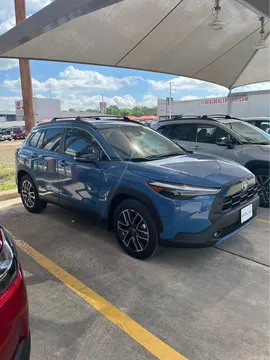 2027 Toyota Corolla Cross - Image 2 of 6