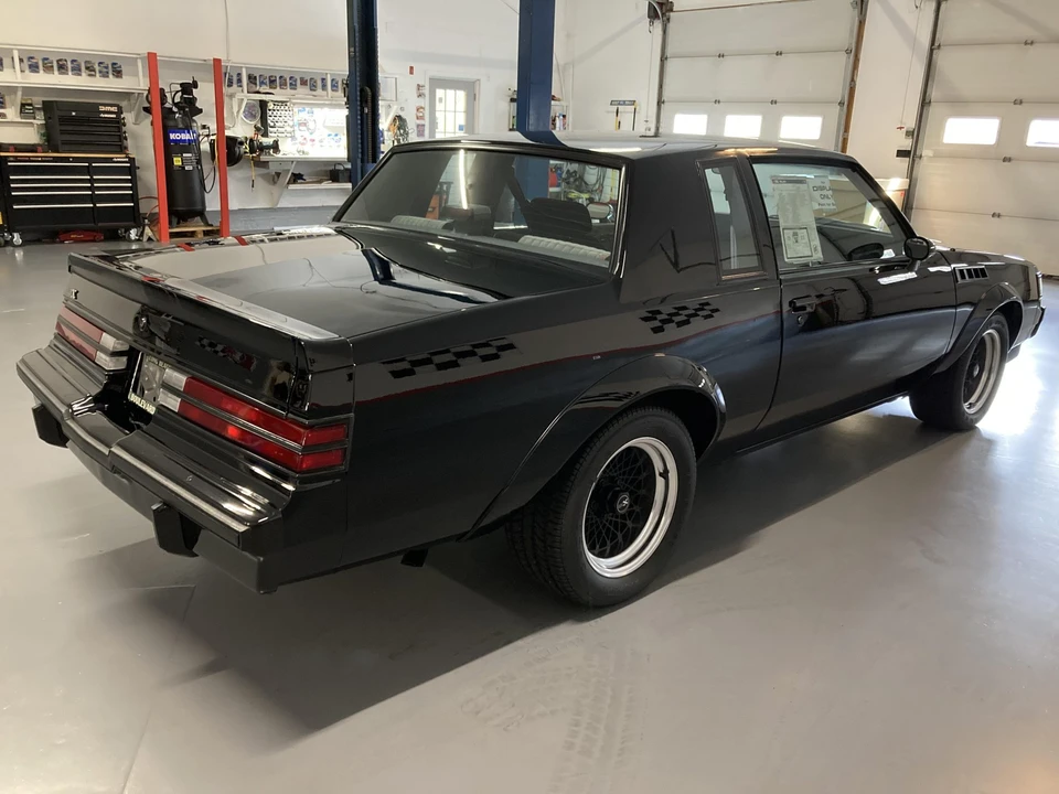 1987 Buick Grand National GNX - Image 20 of 31