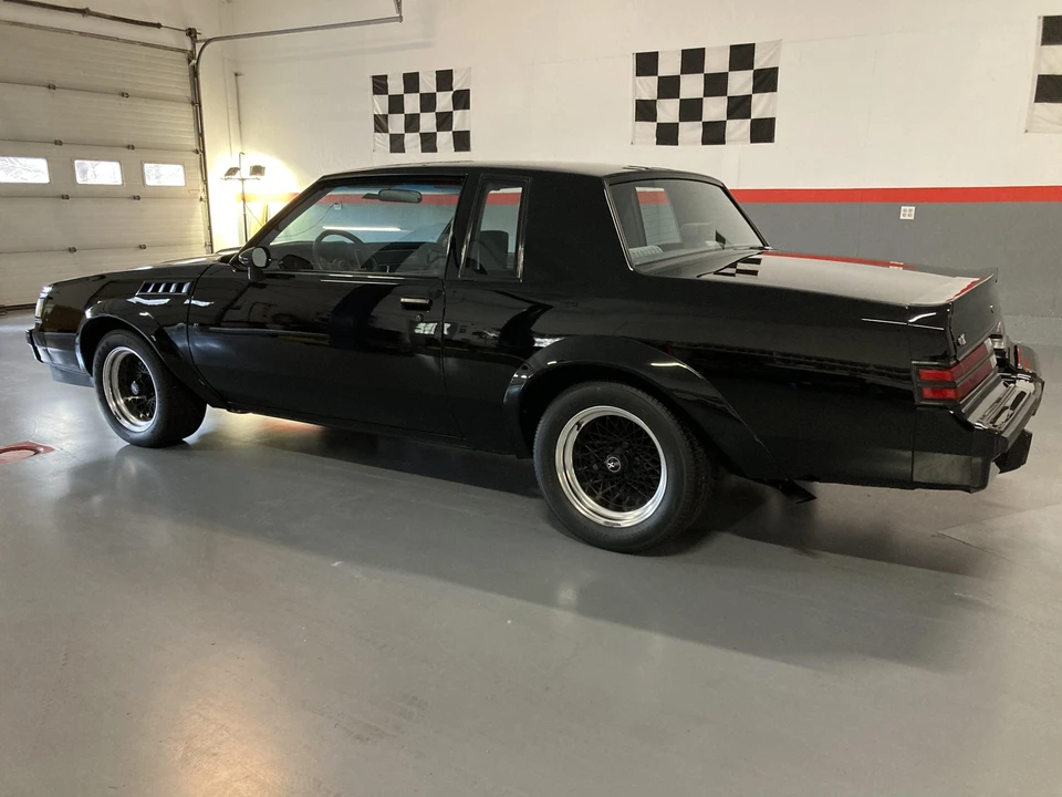 1987 Buick Grand National GNX - Image 11 of 31