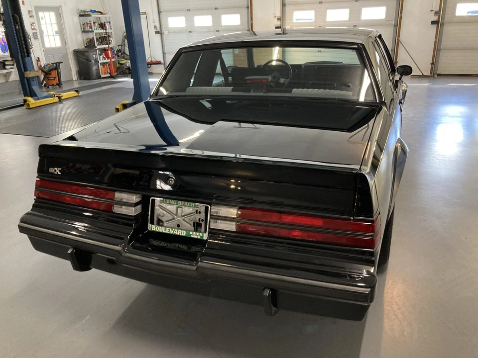 1987 Buick Grand National GNX - Image 18 of 31