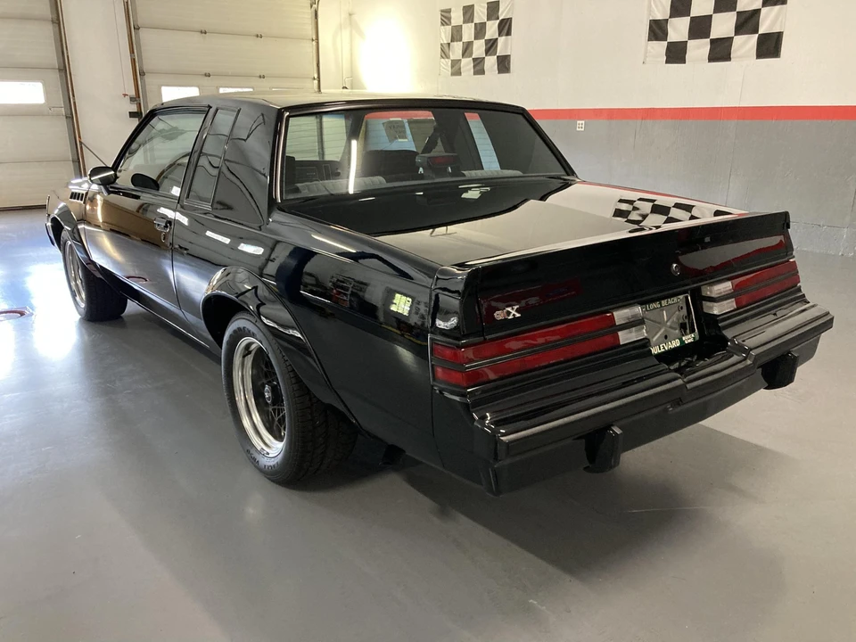 1987 Buick Grand National GNX - Image 15 of 31