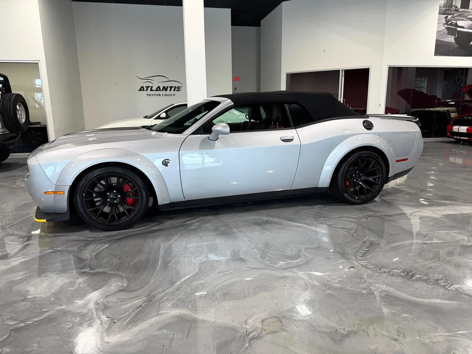 2023 Dodge Challenger SRT Hellcat 3rd Gen - Image 11 of 31