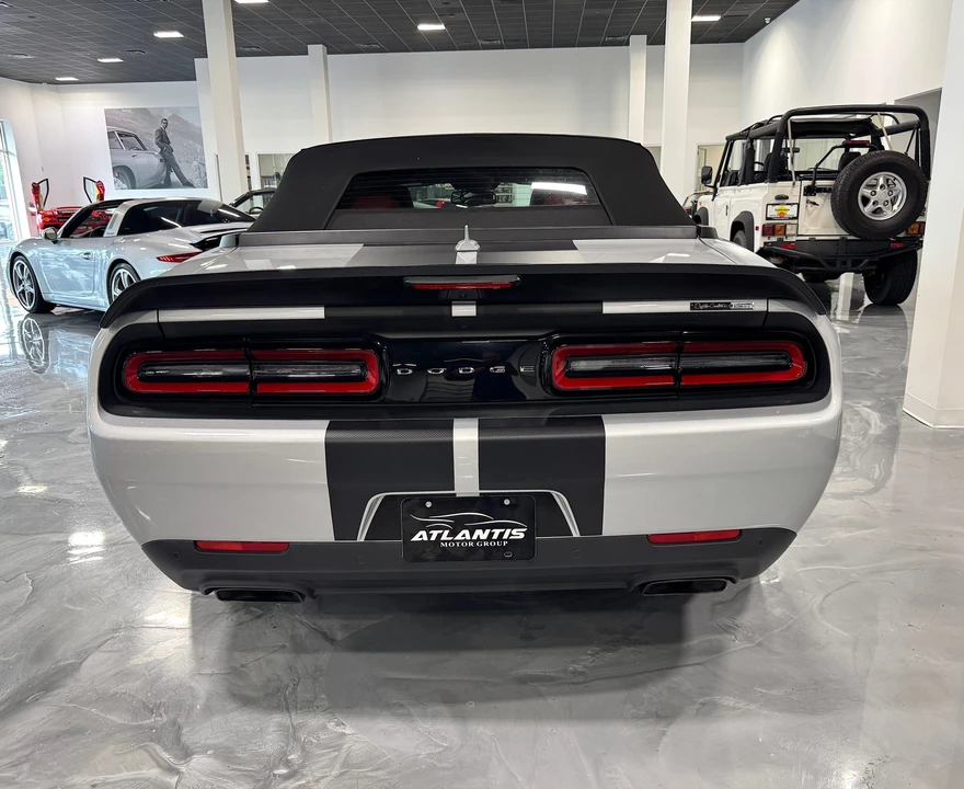 2023 Dodge Challenger SRT Hellcat 3rd Gen - Image 14 of 31