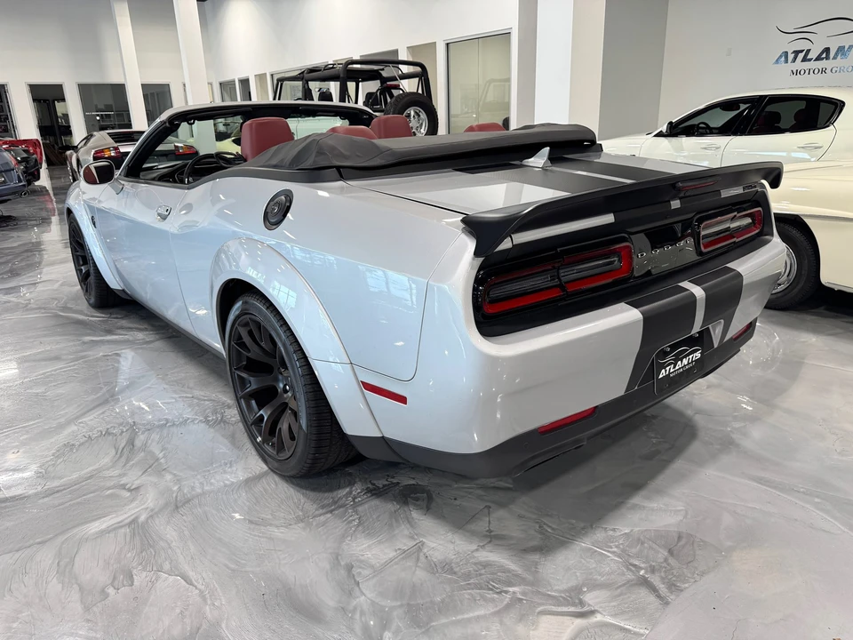 2023 Dodge Challenger SRT Hellcat 3rd Gen - Image 8 of 31