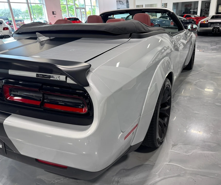 2023 Dodge Challenger SRT Hellcat 3rd Gen - Image 26 of 31