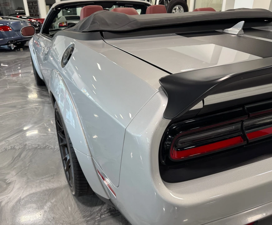 2023 Dodge Challenger SRT Hellcat 3rd Gen - Image 25 of 31