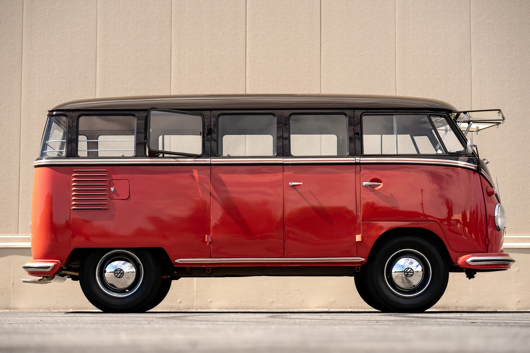 1958 Volkswagen Split-Window Bus - Image 8 of 31