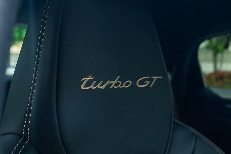 2022 Porsche 9Y0/9Y3 Cayenne Turbo GT - Image 9 of 9