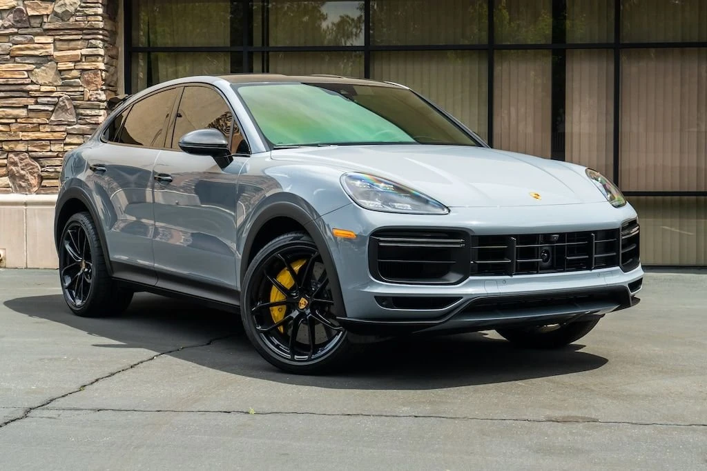 2022 Porsche 9Y0/9Y3 Cayenne Turbo GT - Image 2 of 9