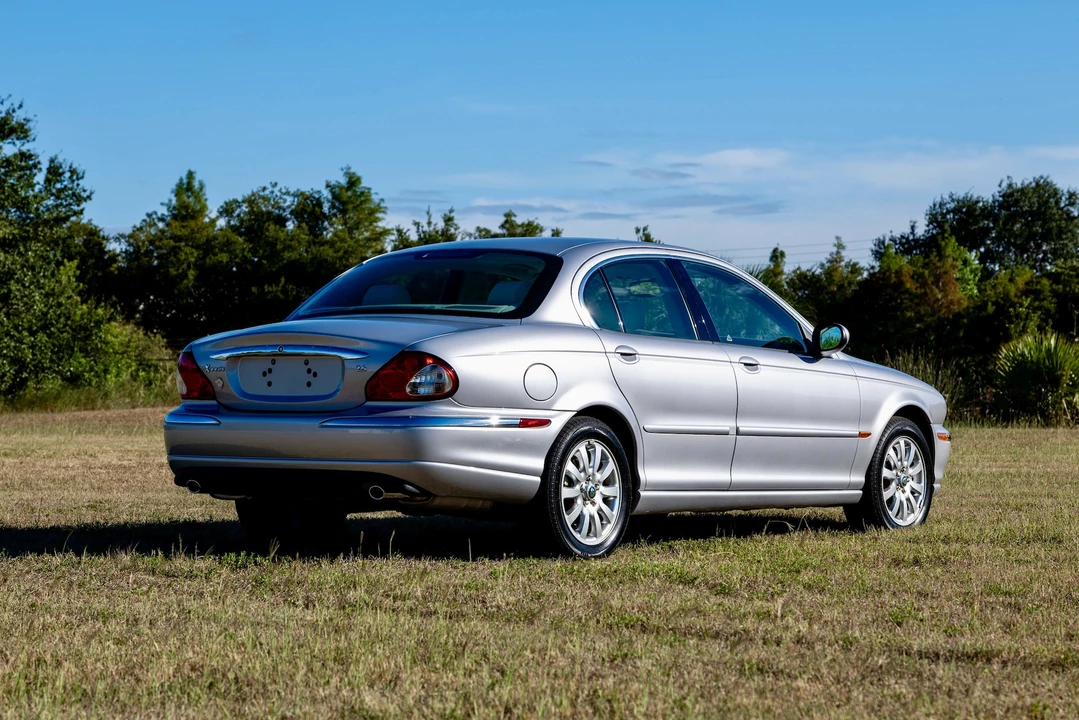 2002 Jaguar X-Type - Image 11 of 31
