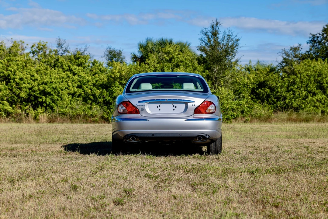 2002 Jaguar X-Type - Image 6 of 31