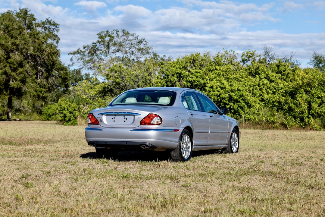 2002 Jaguar X-Type - Image 9 of 31
