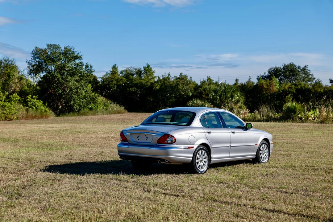 2002 Jaguar X-Type - Image 10 of 31