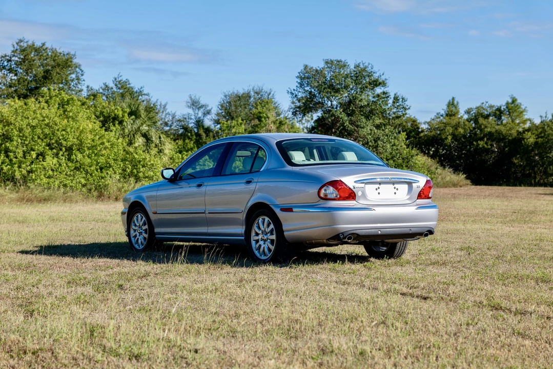 2002 Jaguar X-Type - Image 5 of 31
