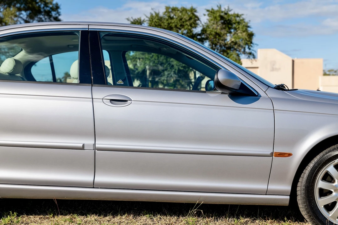 2002 Jaguar X-Type - Image 22 of 31