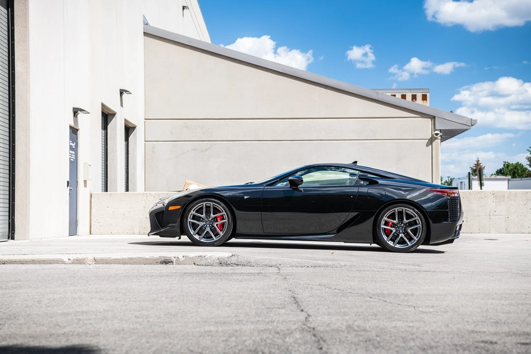 2012 Lexus LFA - Image 11 of 31