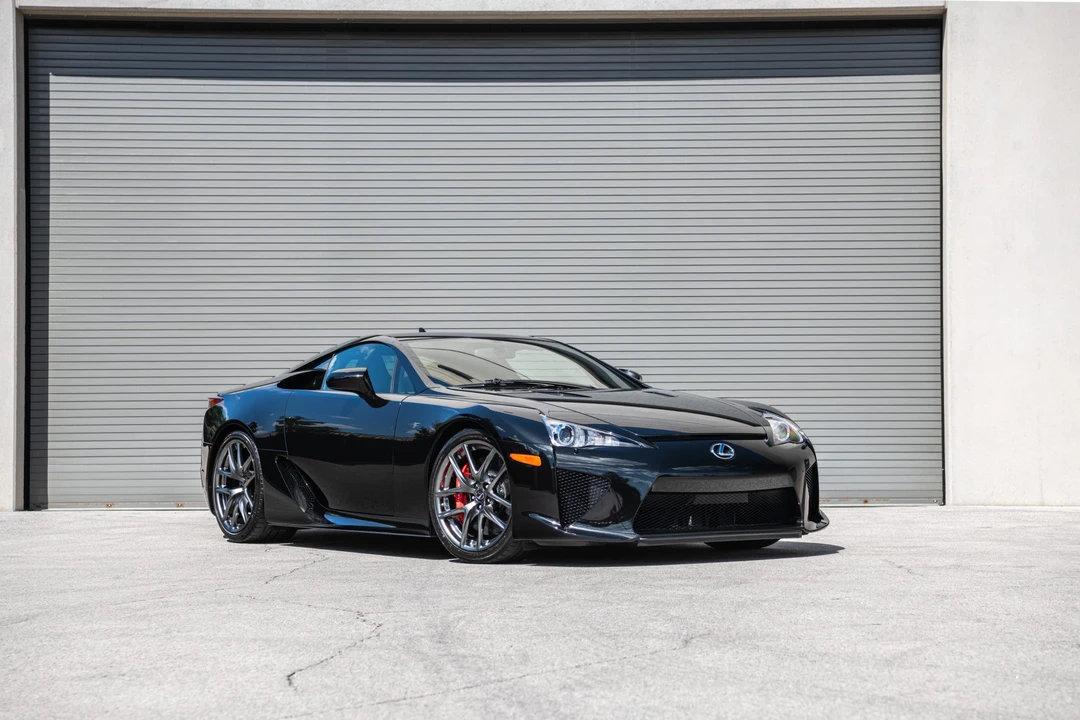 2012 Lexus LFA - Image 2 of 31