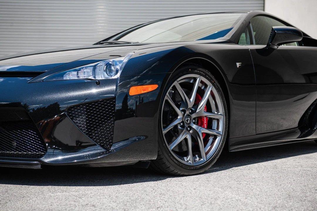 2012 Lexus LFA - Image 20 of 31