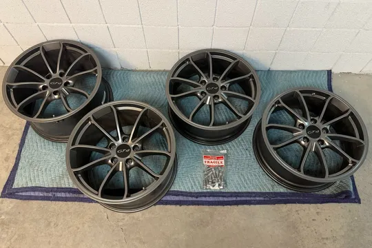 Porsche 981 Cayman GT4 Wheels BBS