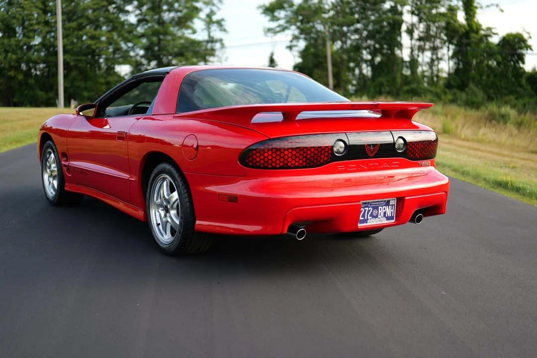 2002 Pontiac Firebird Trans Am 4th Gen - Image 9 of 31