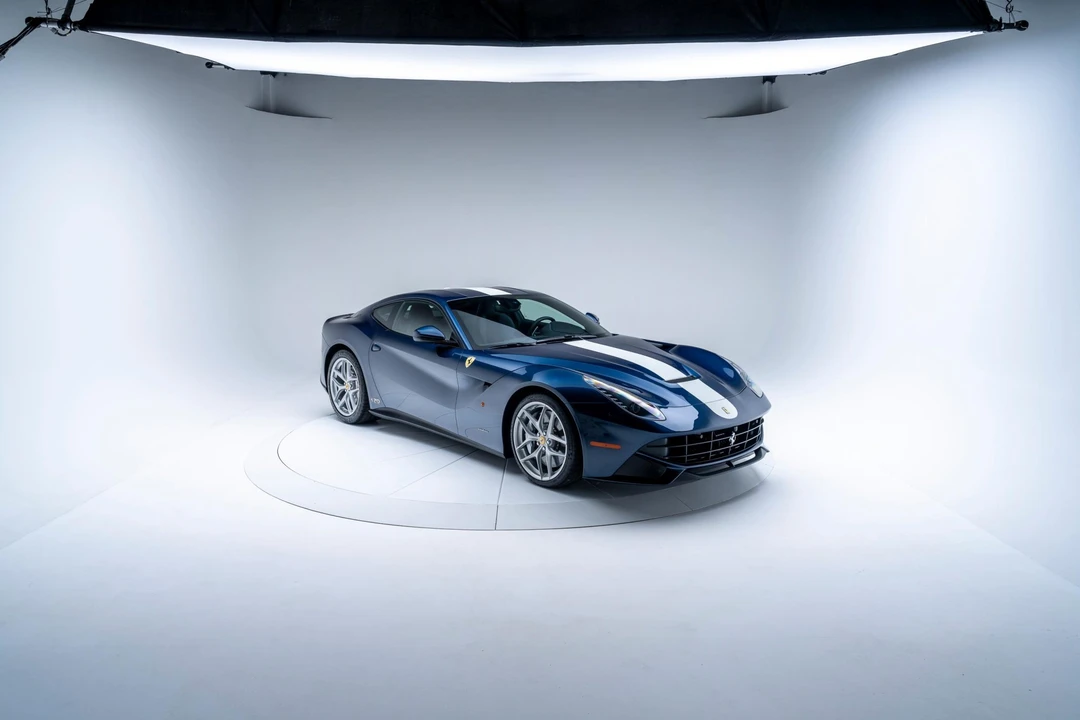 2017 Ferrari F12berlinetta - Image 25 of 31
