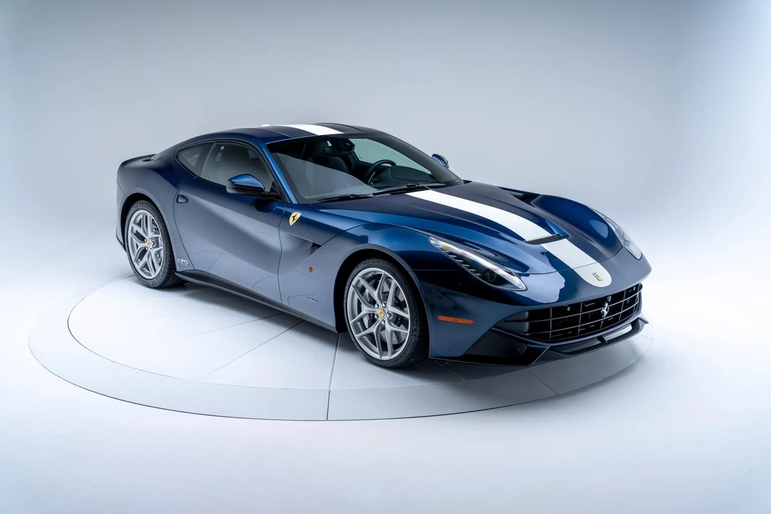 2017 Ferrari F12berlinetta - Image 28 of 31