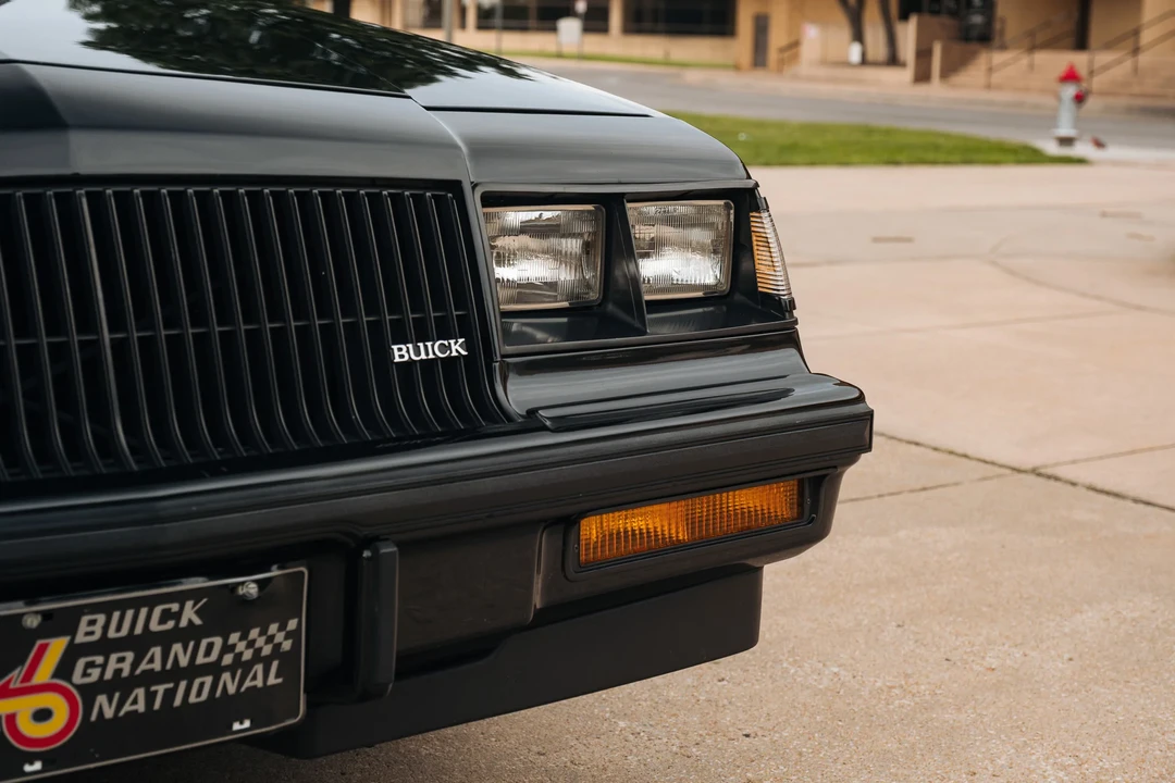 1987 Buick Grand National - Image 26 of 31