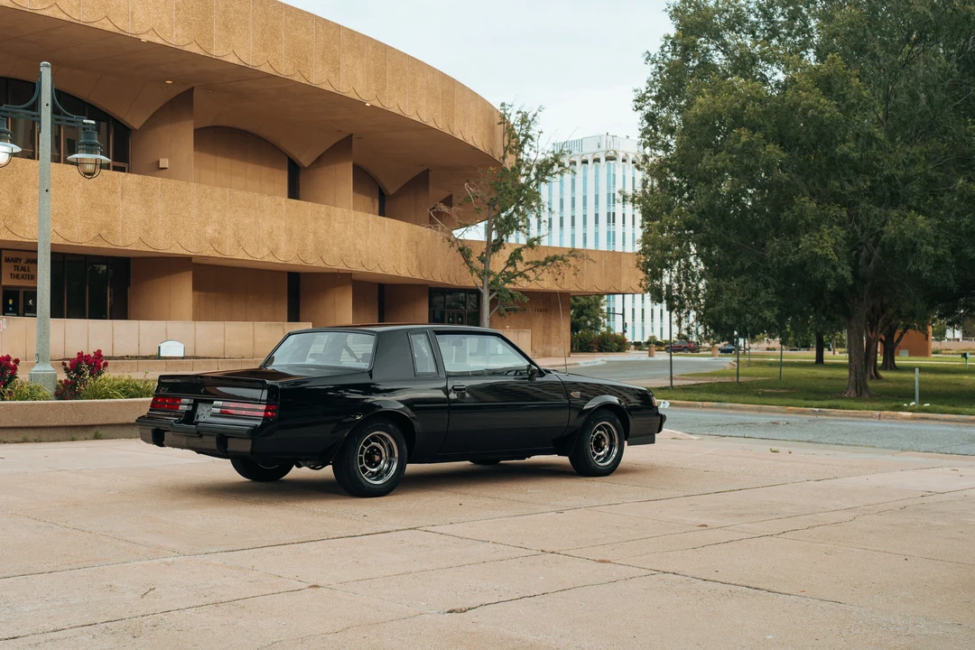 1987 Buick Grand National - Image 10 of 31