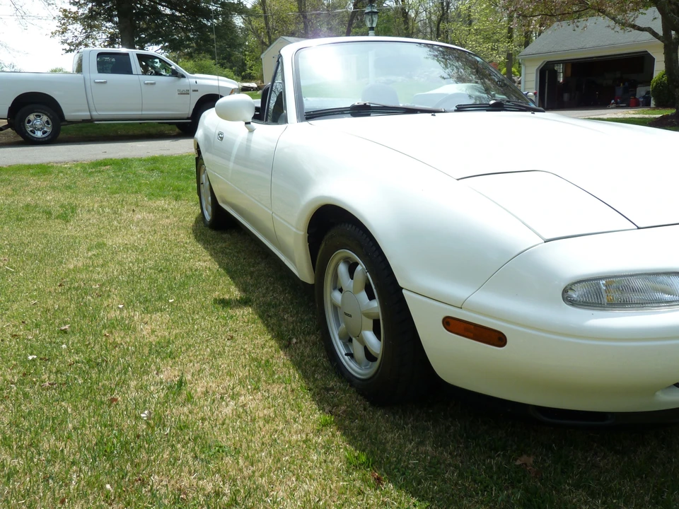 1990 Mazda NA MX-5 Miata - Image 8 of 31