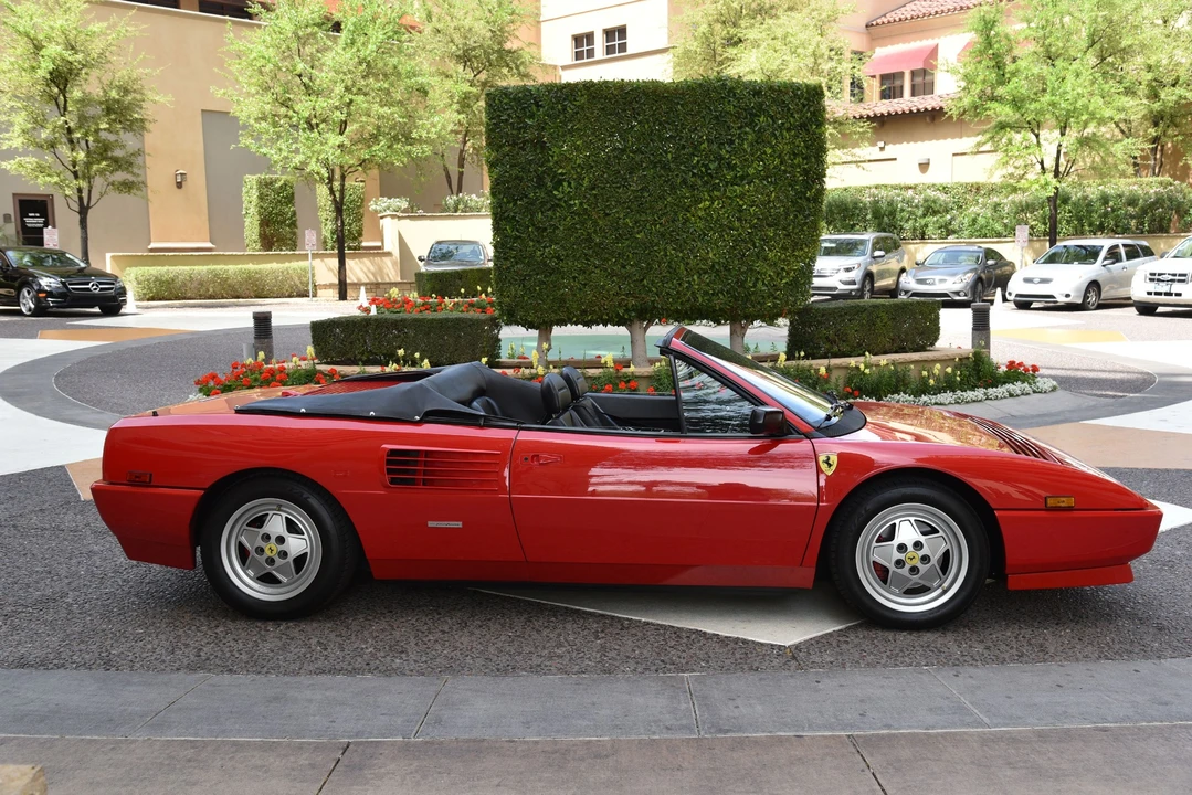 1992 Ferrari Mondial t - Image 6 of 31