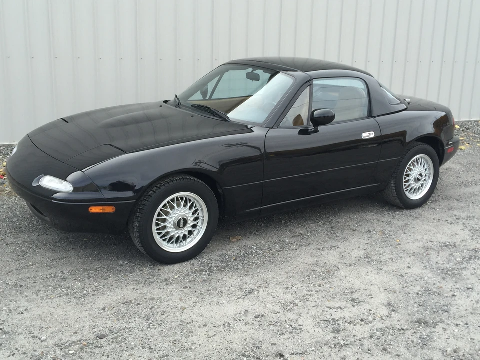 1992 Mazda NA MX-5 Miata - Image 2 of 31