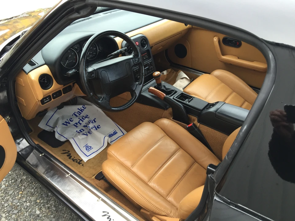 1992 Mazda NA MX-5 Miata - Image 18 of 31