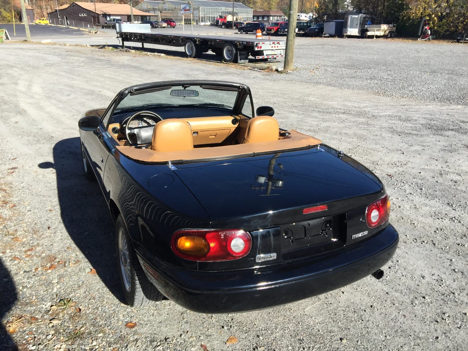 1992 Mazda NA MX-5 Miata - Image 12 of 31