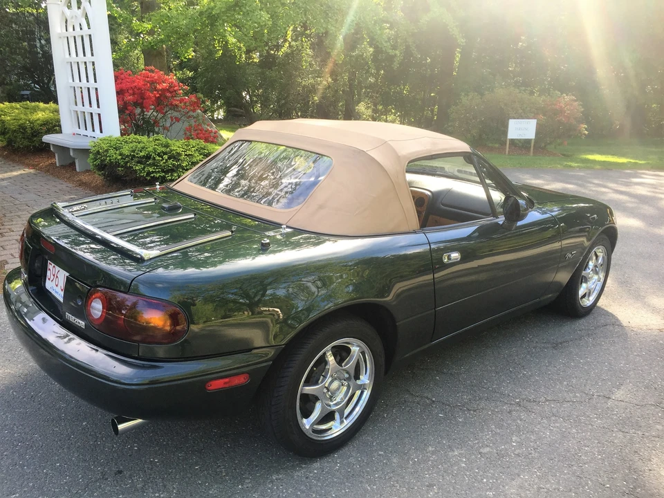 1997 Mazda NA MX-5 Miata - Image 2 of 31