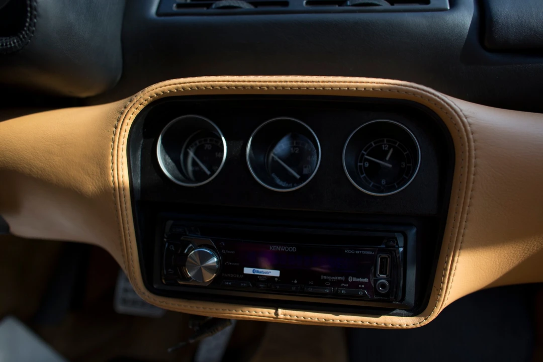1999 Ferrari F355 Spider - Image 19 of 31