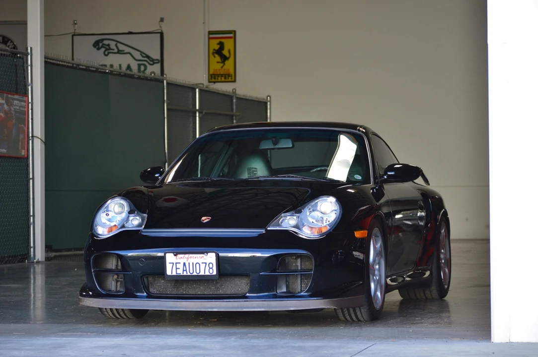 2002 Porsche 996 Turbo - Image 10 of 30