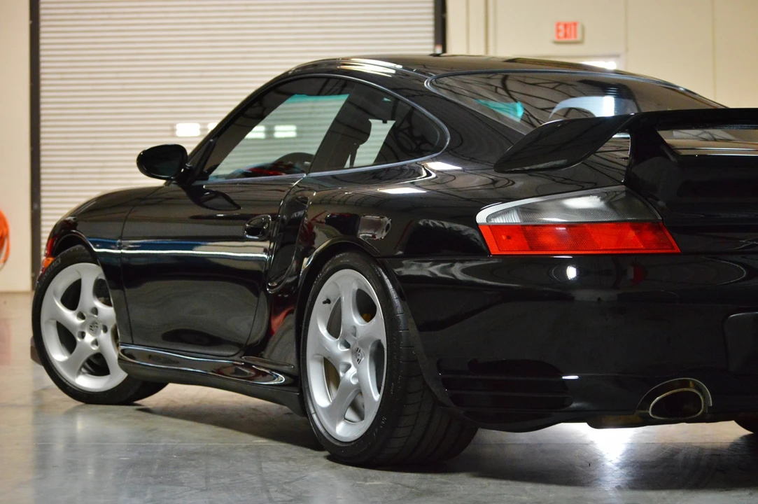 2002 Porsche 996 Turbo - Image 17 of 30