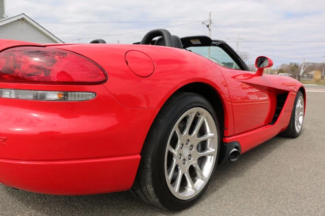 2003 Dodge Viper 3rd Gen - Image 10 of 31