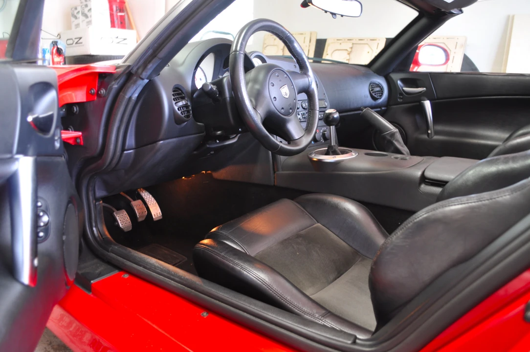 2003 Dodge Viper 3rd Gen - Image 29 of 31
