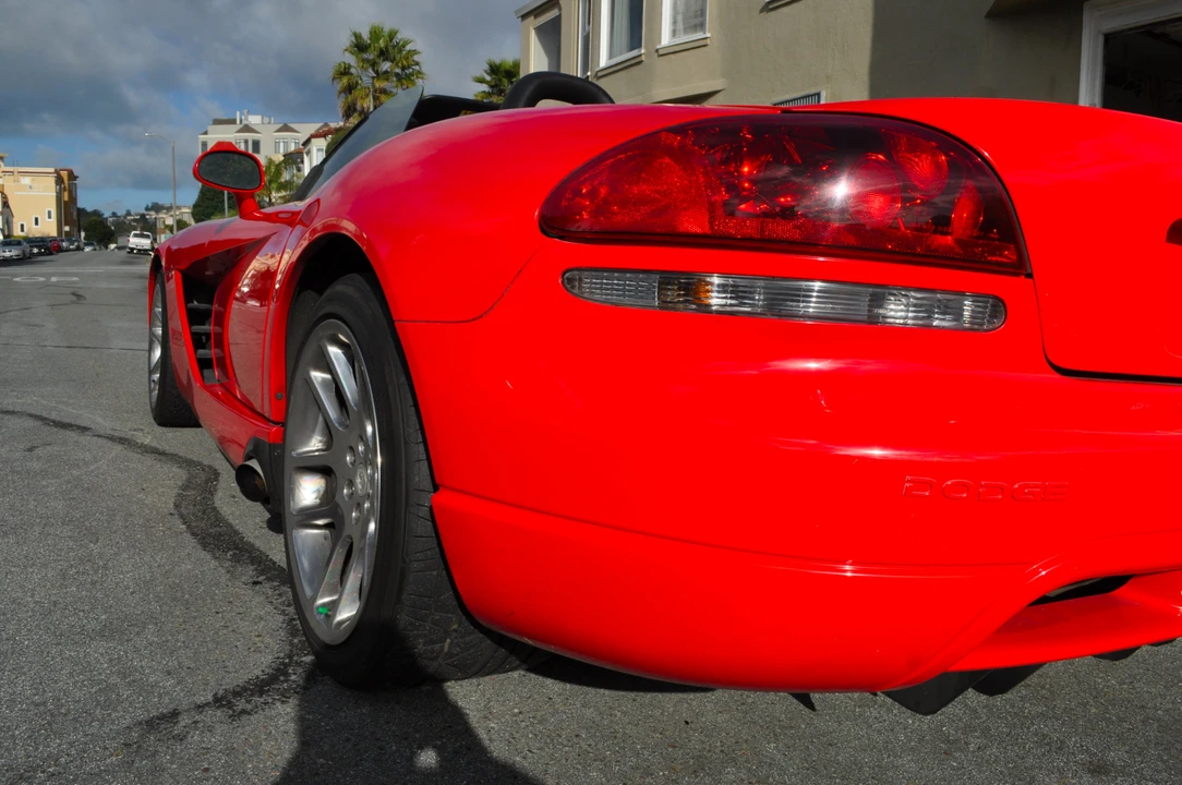 2003 Dodge Viper 3rd Gen - Image 14 of 31
