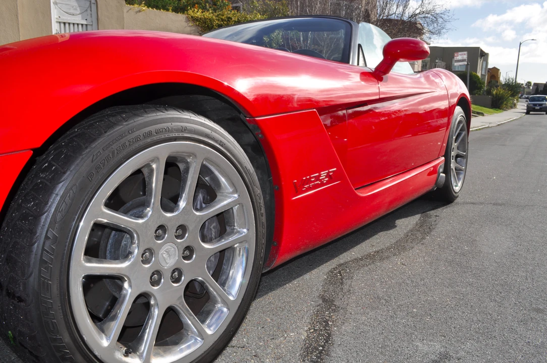 2003 Dodge Viper 3rd Gen - Image 8 of 31