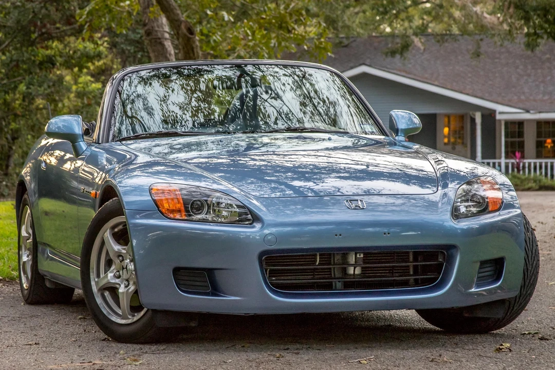 2003 Honda AP1 S2000 - Image 2 of 31