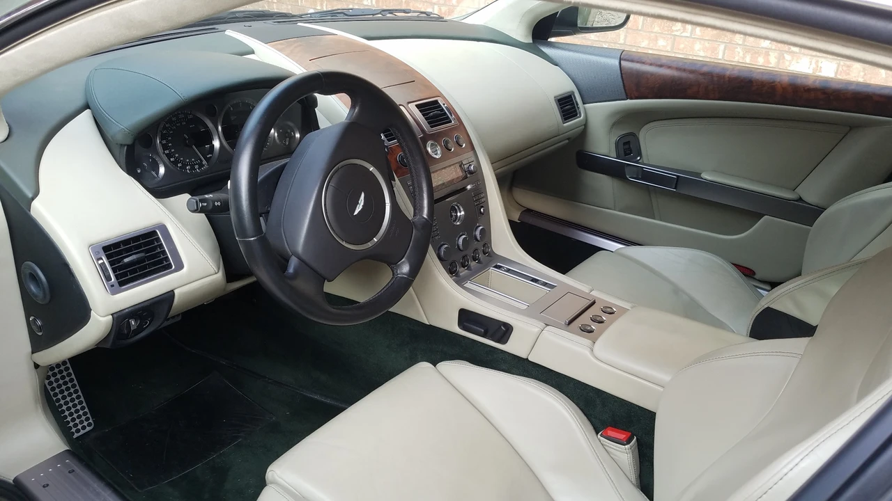 2005 Aston Martin DB9 - Image 28 of 31