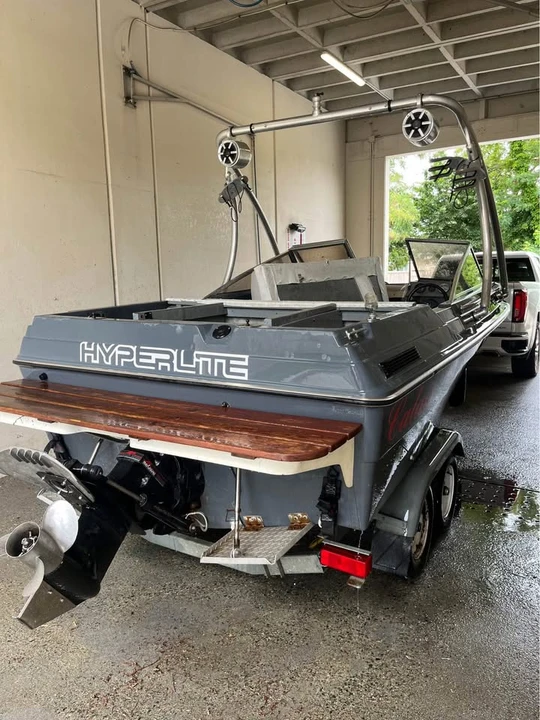 Chris-Craft - Image 2 of 2