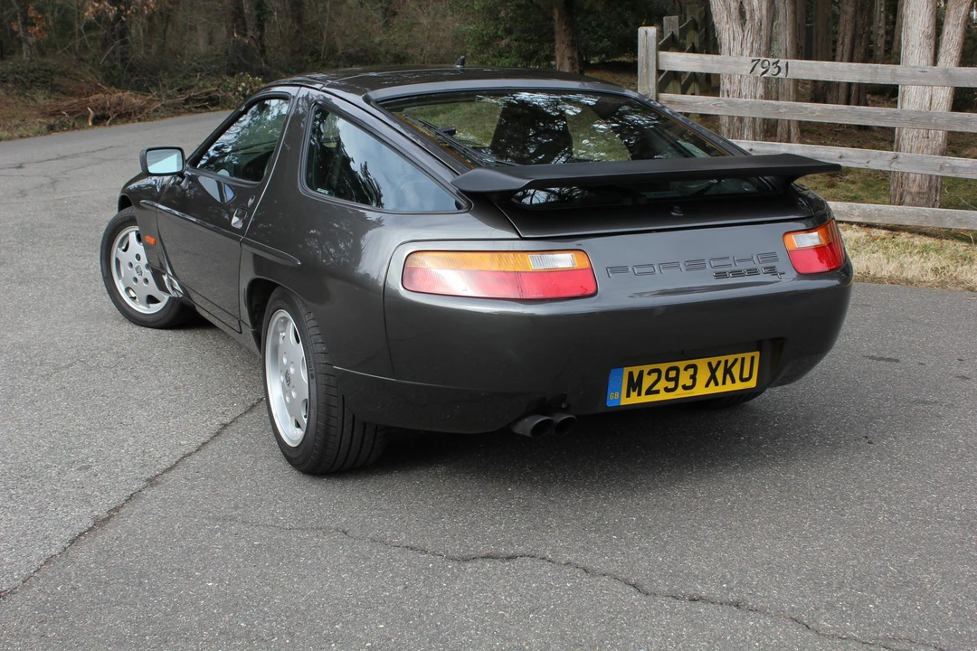 1991 Porsche 928 GT - Image 8 of 31
