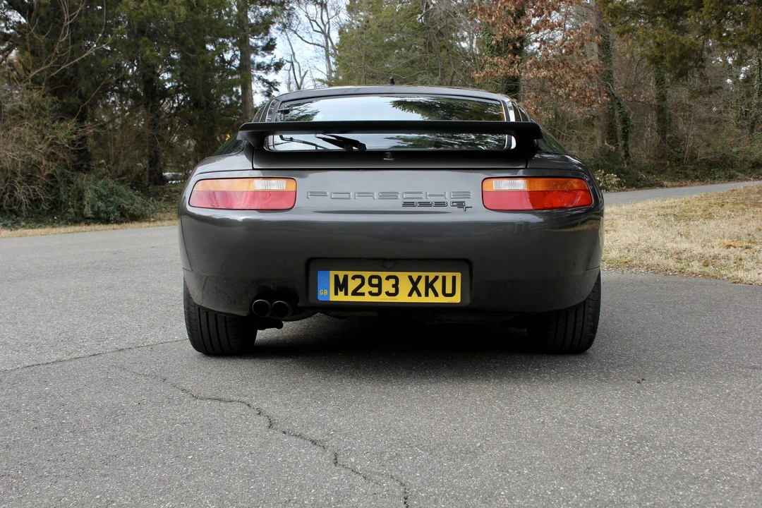 1991 Porsche 928 GT - Image 10 of 31