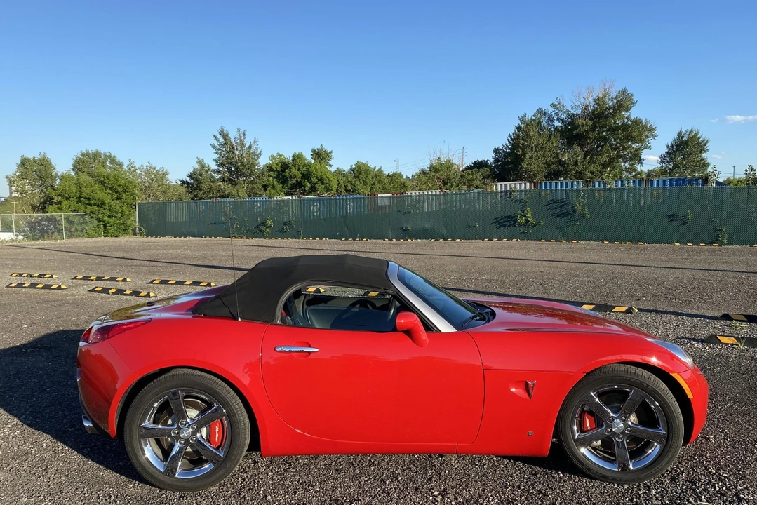 2006 Pontiac Solstice - Image 17 of 31
