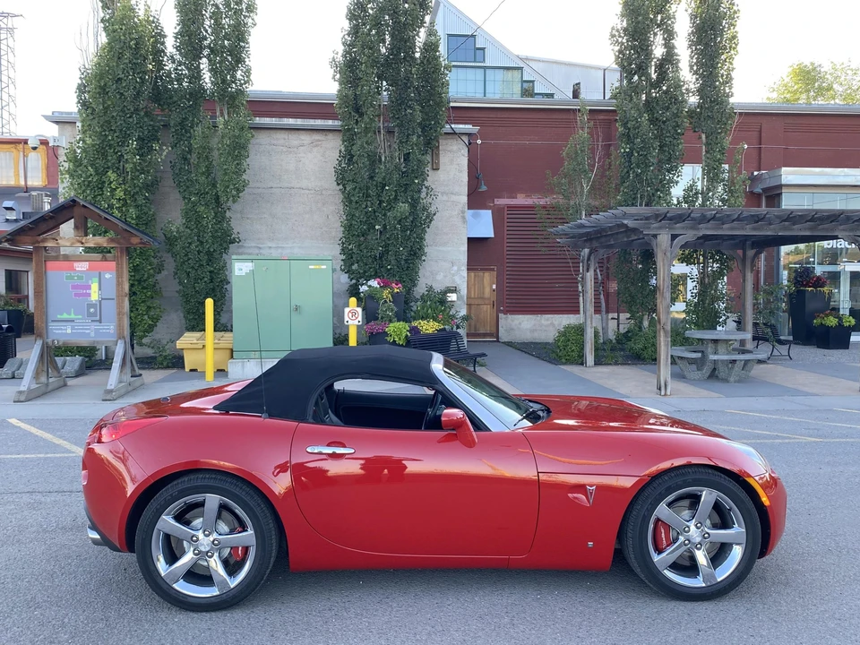 2006 Pontiac Solstice - Image 18 of 31