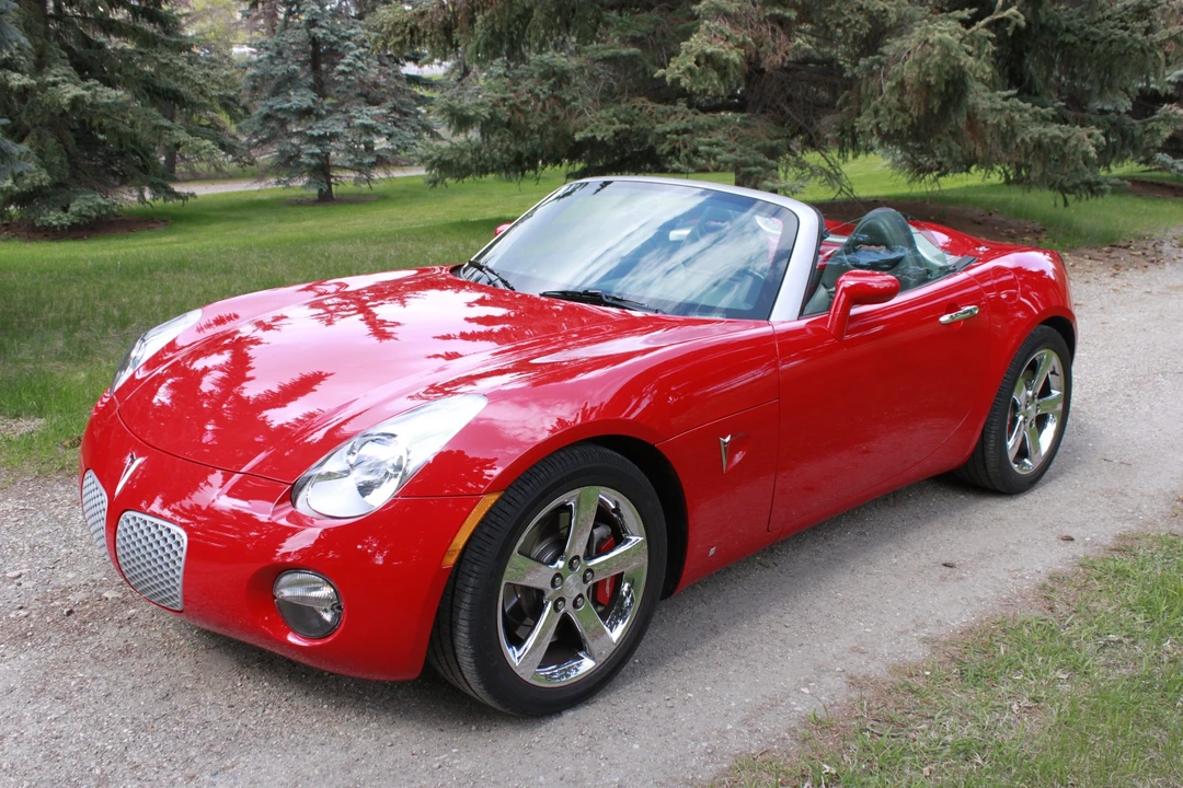 2006 Pontiac Solstice - Image 2 of 31