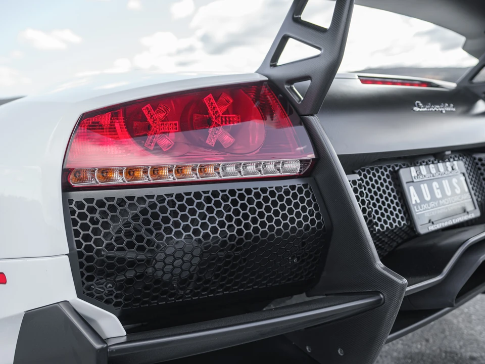 2010 Lamborghini Murcielago LP670-4 SV - Image 28 of 31